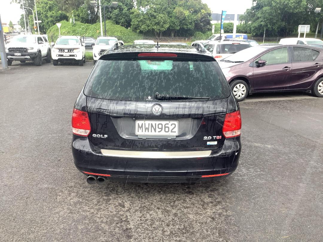 Photo '10' of Volkswagen Golf