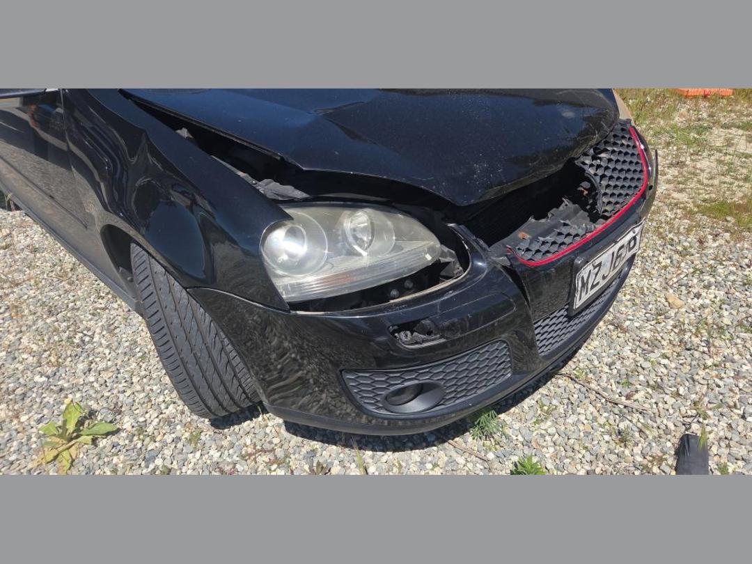 Photo '2' of Volkswagen Golf GTI