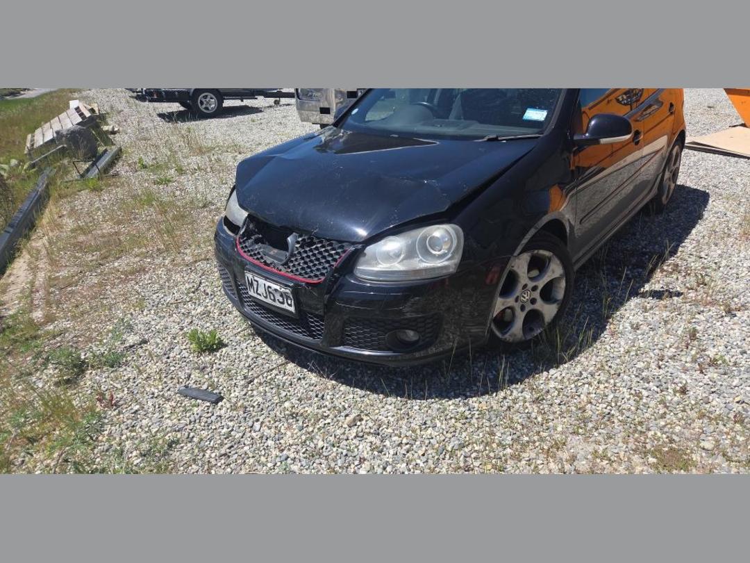 Photo '5' of Volkswagen Golf GTI