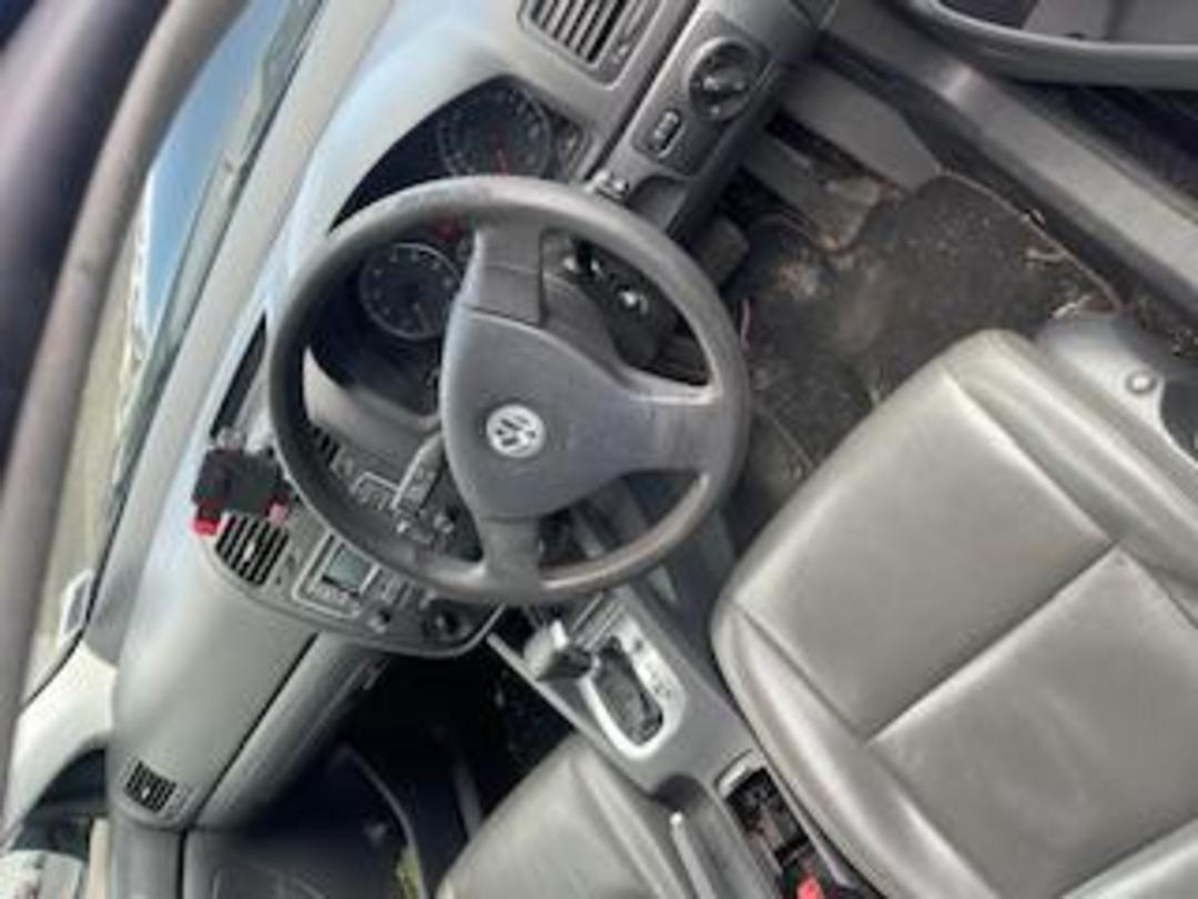 Photo '13' of Volkswagen Golf Photo '13' of Volkswagen Golf