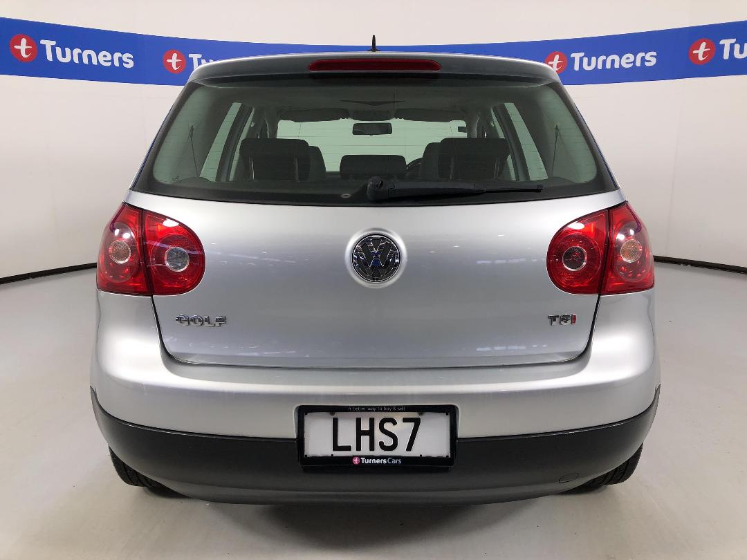 Photo '6' of Volkswagen Golf