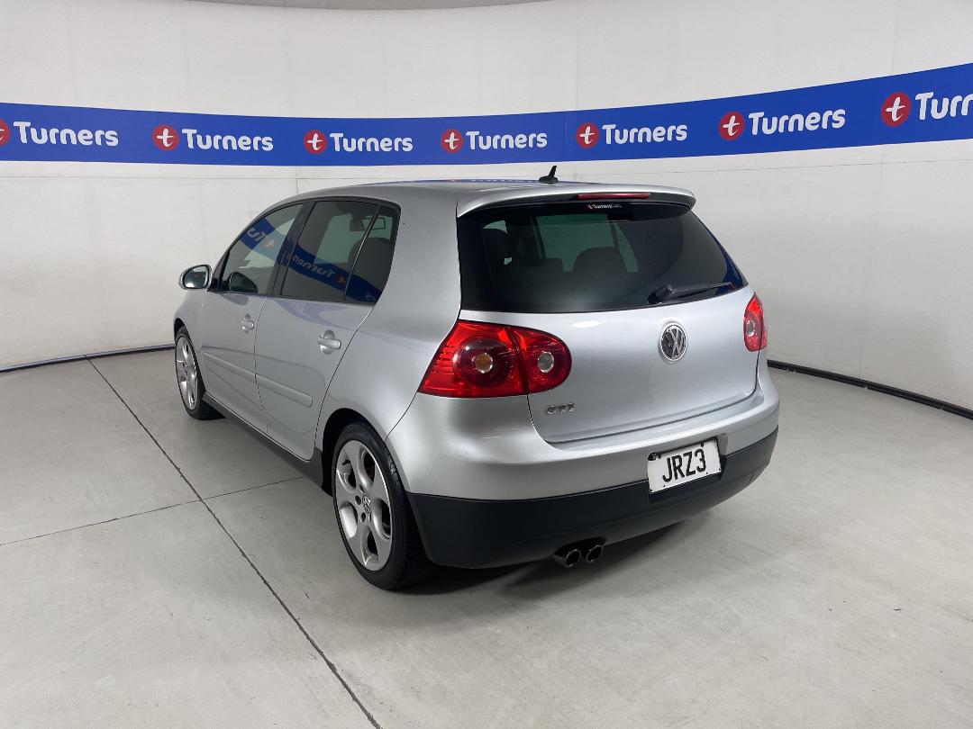 Photo '5' of Volkswagen Golf