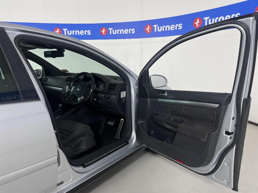 Photo '15' of Volkswagen Golf