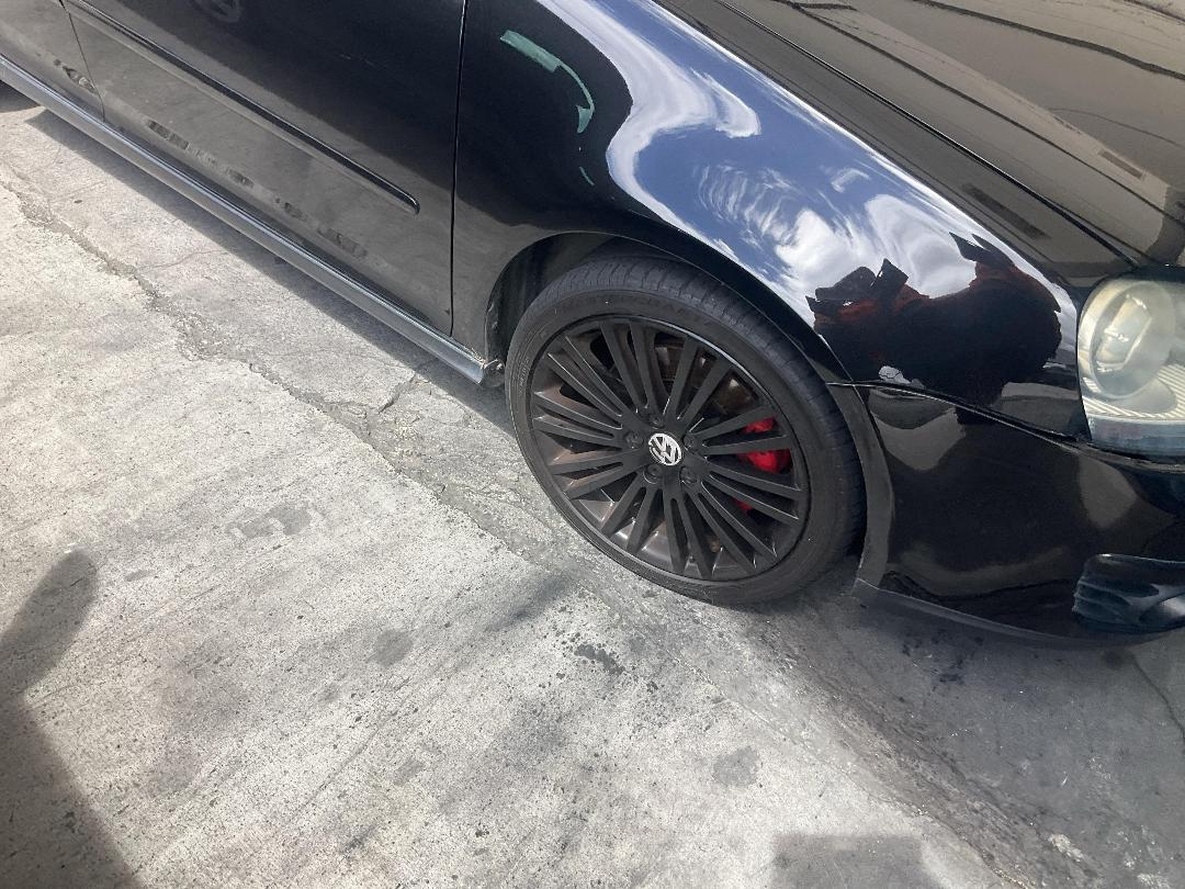 Photo '2' of Volkswagen Golf GTI Photo '2' of Volkswagen Golf GTI