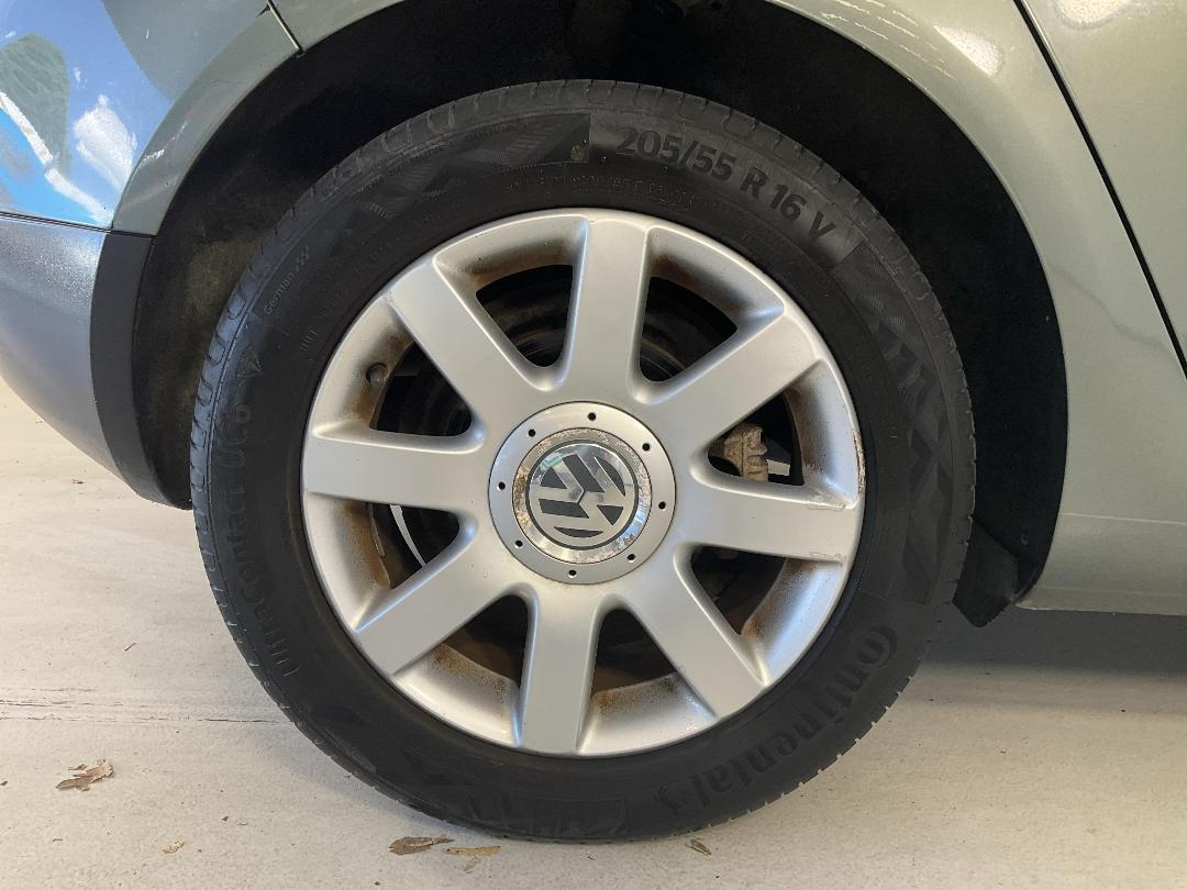 Photo '12' of Volkswagen Golf