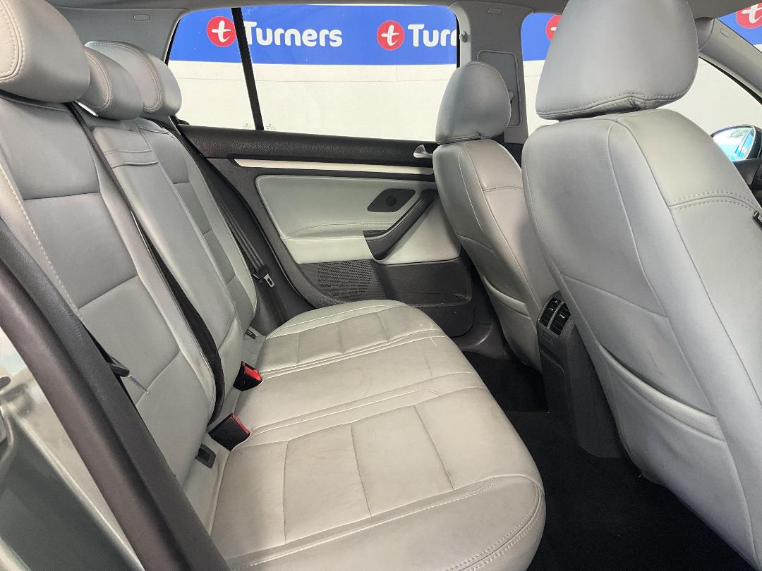 Photo '20' of Volkswagen Golf