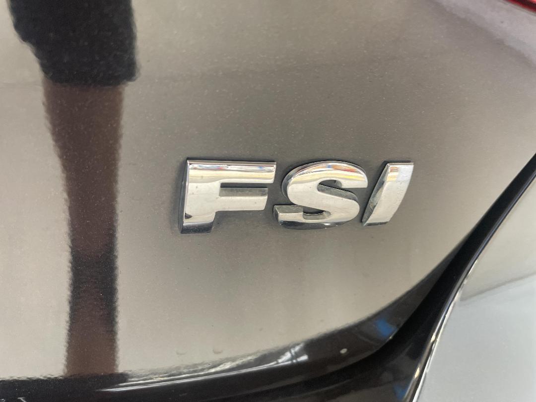 Photo '34' of Volkswagen Golf