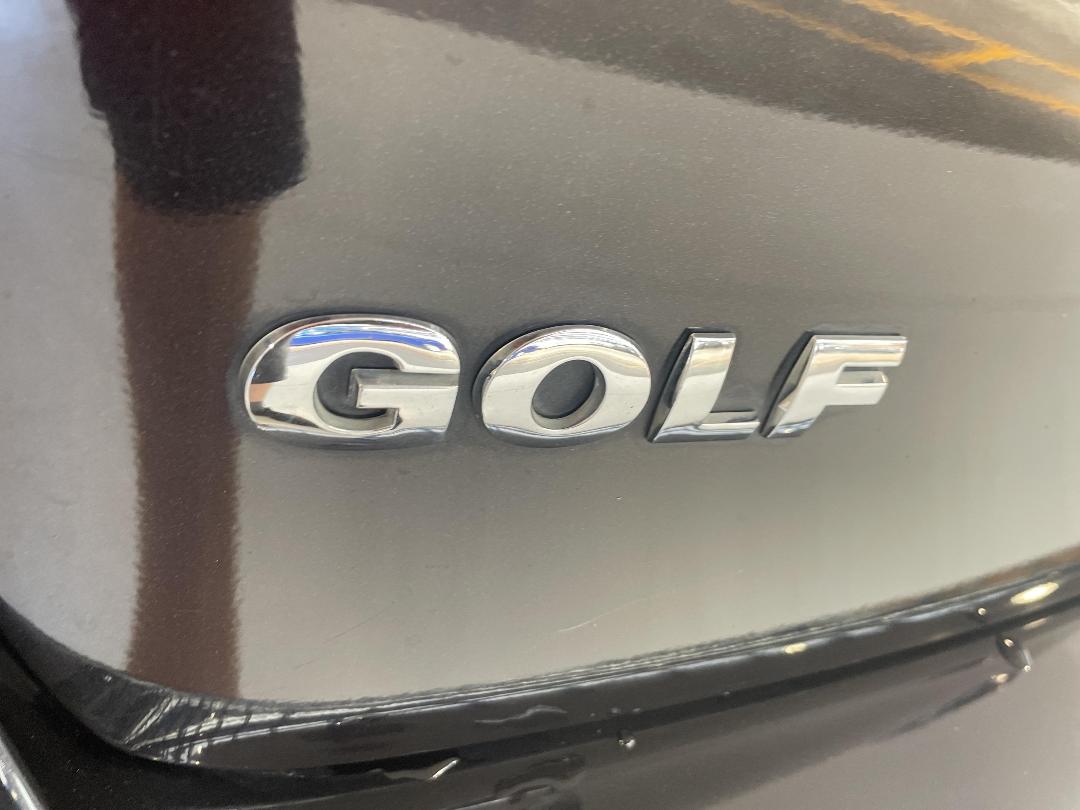 Photo '33' of Volkswagen Golf