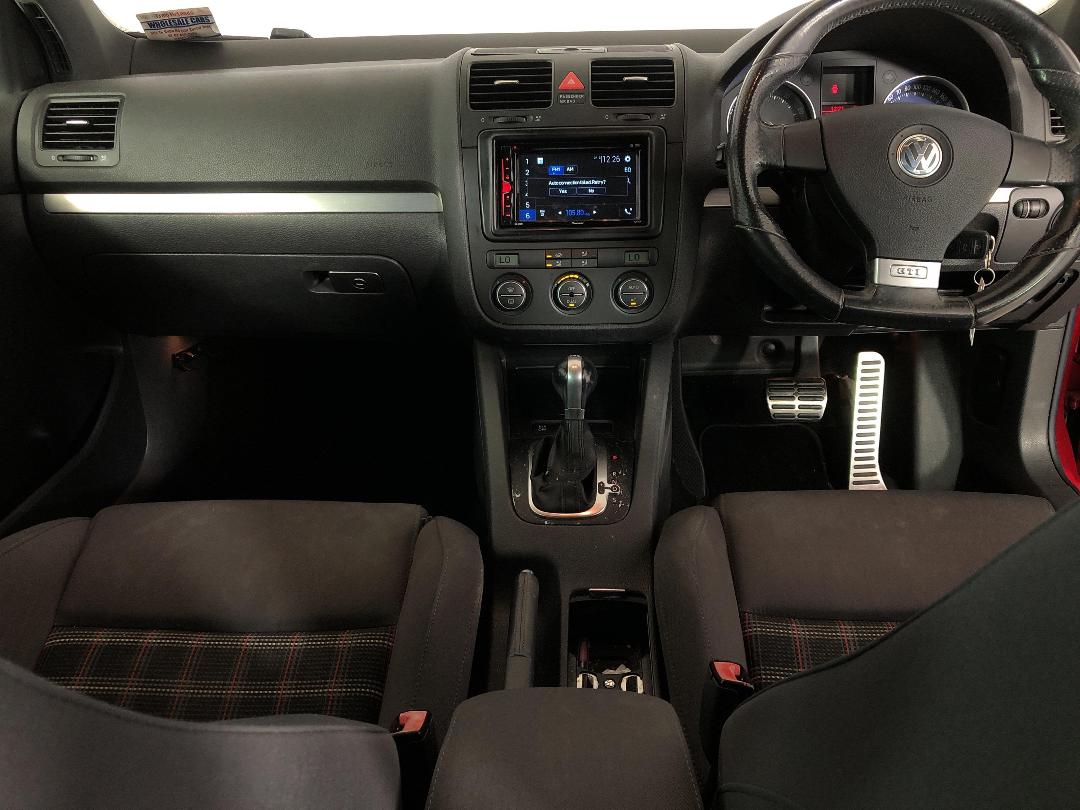 Photo '17' of Volkswagen Golf Photo '17' of Volkswagen Golf