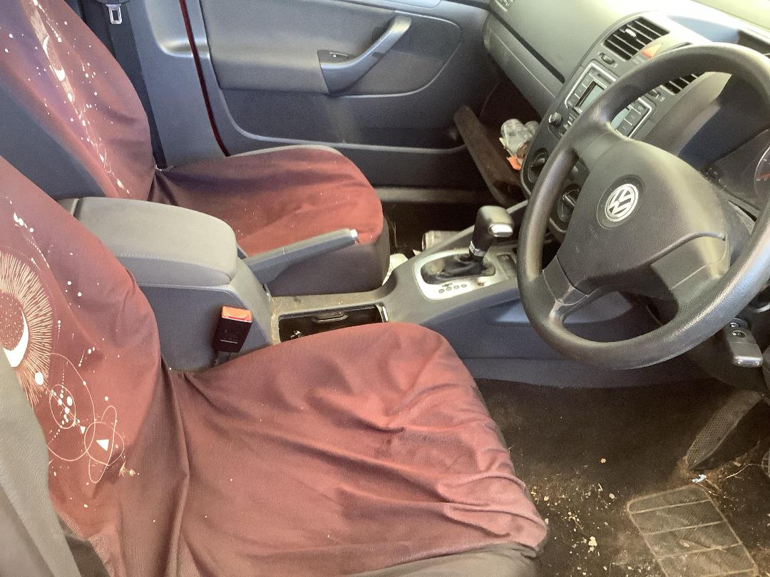 Photo '14' of Volkswagen Golf TSI