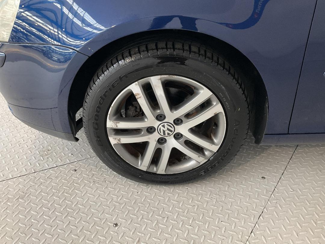 Photo '10' of Volkswagen Golf Photo '10' of Volkswagen Golf