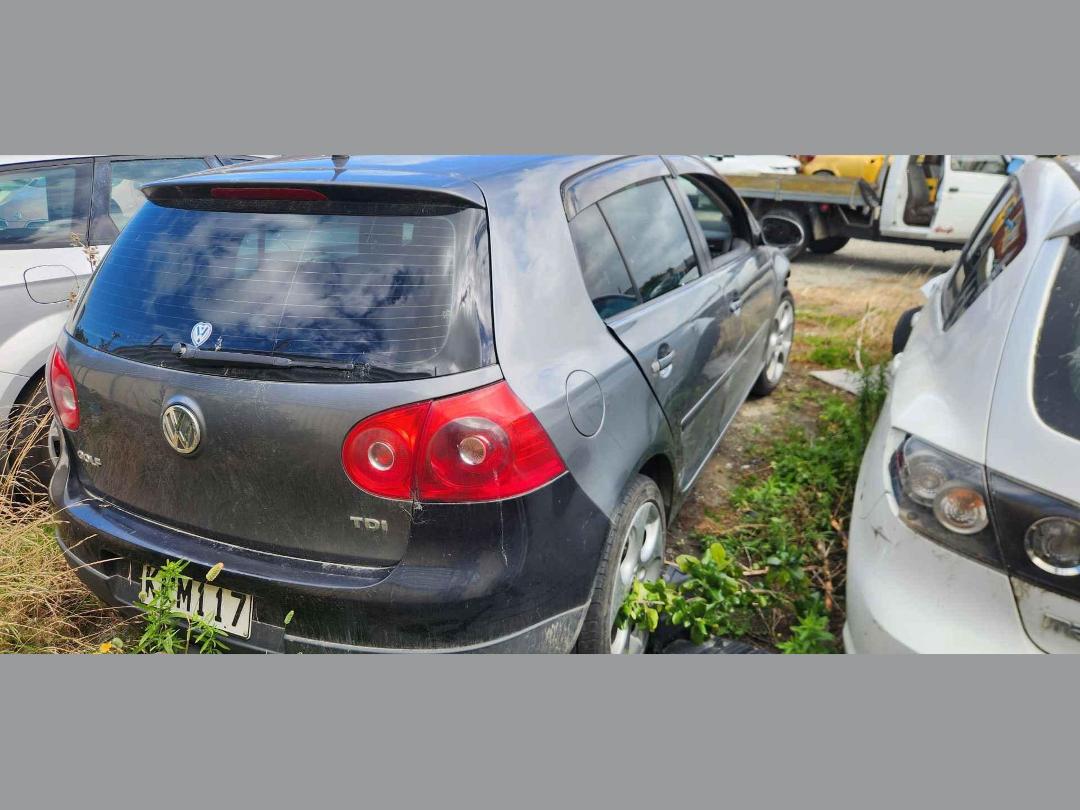 Photo '3' of Volkswagen Golf TDI