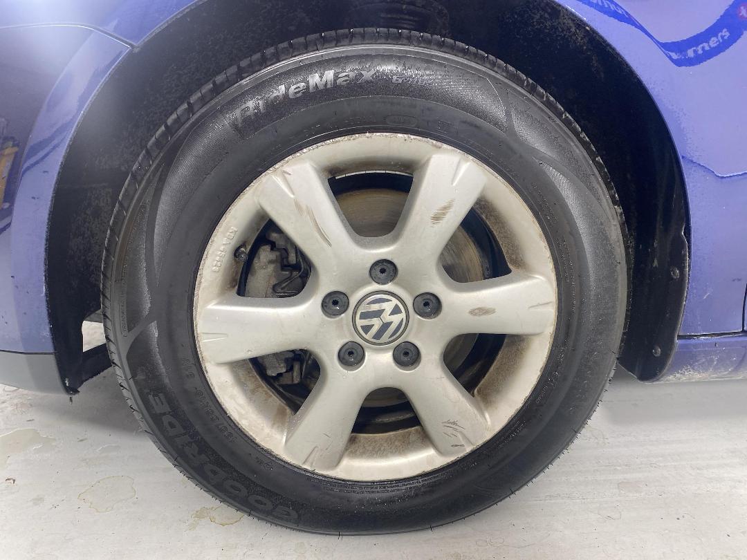 Photo '10' of Volkswagen Golf