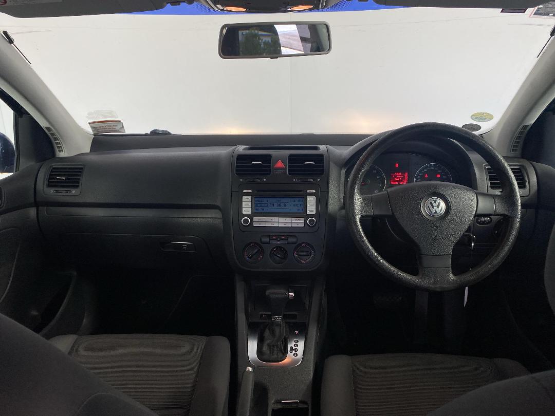 Photo '17' of Volkswagen Golf