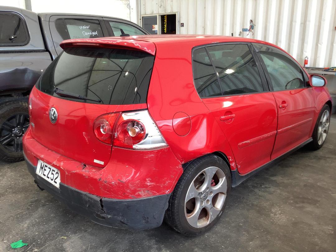 Photo '3' of Volkswagen Golf GTI