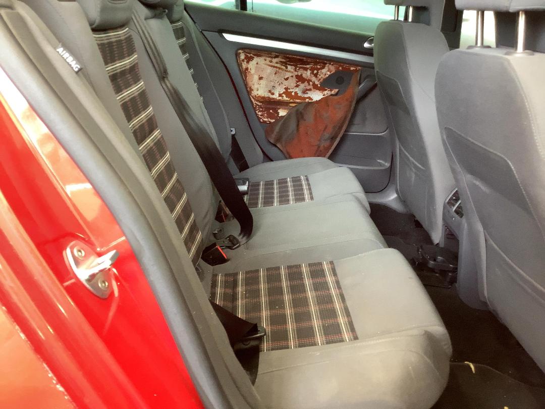 Photo '9' of Volkswagen Golf GTI