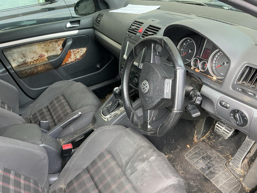 Photo '8' of Volkswagen Golf GTI