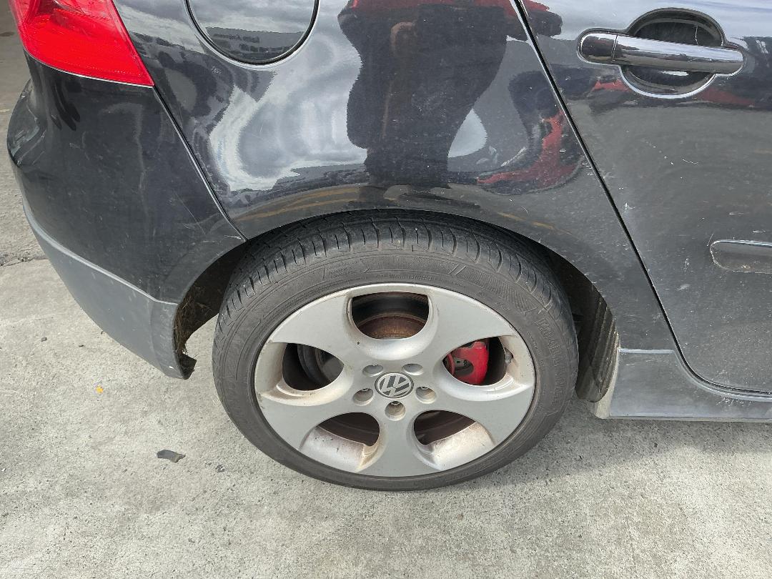 Photo '20' of Volkswagen Golf GTI