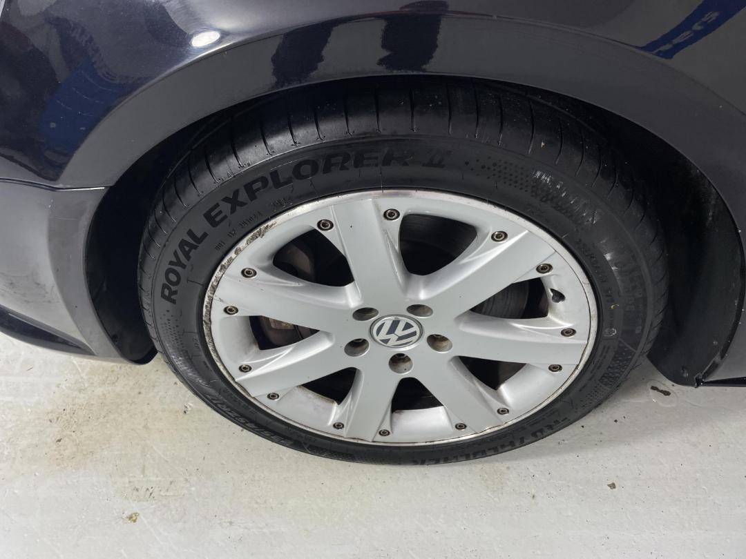 Photo '10' of Volkswagen Passat Photo '10' of Volkswagen Passat