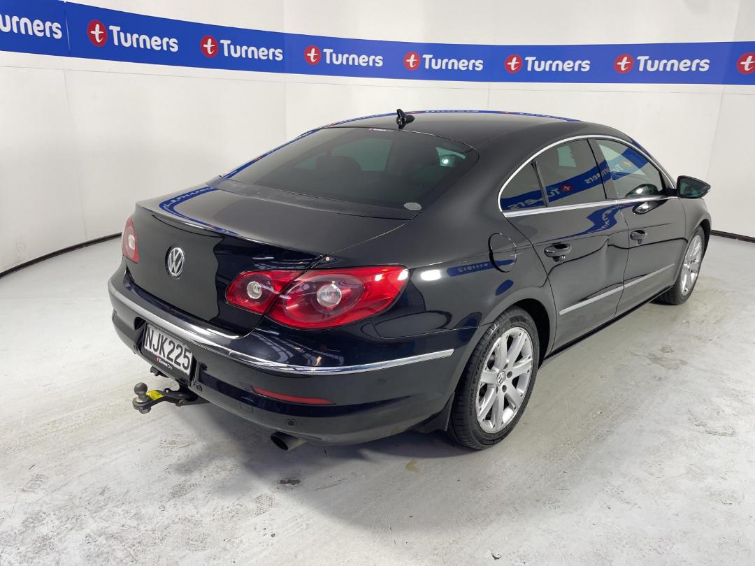 Photo '7' of Volkswagen Passat Photo '7' of Volkswagen Passat