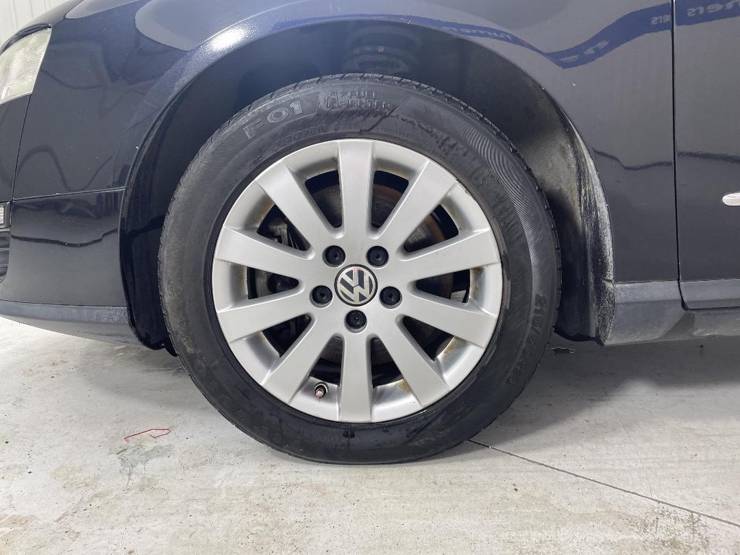 Photo '10' of Volkswagen Passat