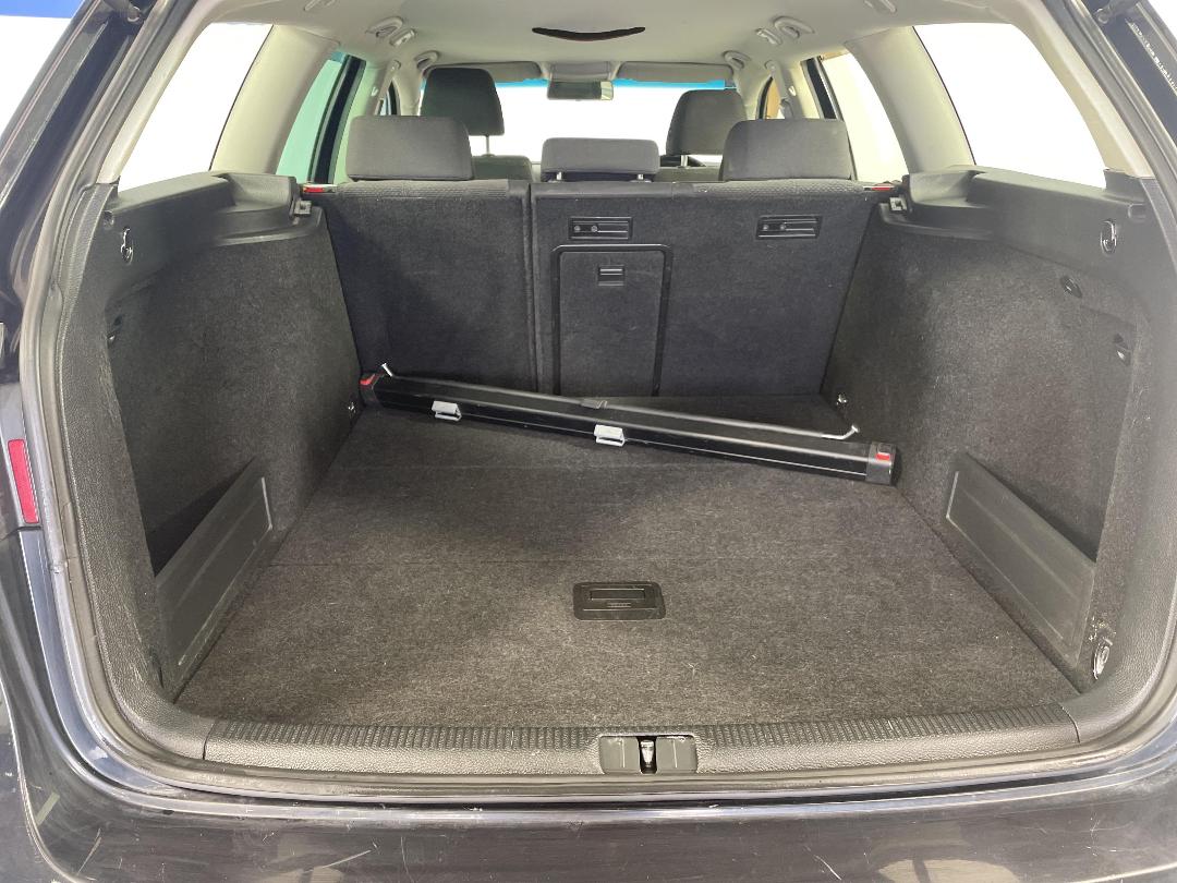 Photo '14' of Volkswagen Passat