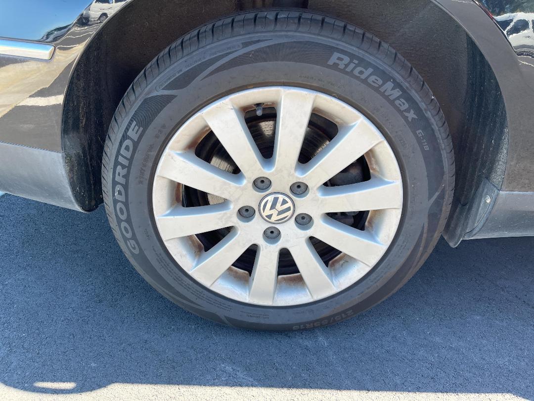 Photo '8' of Volkswagen Passat Variant