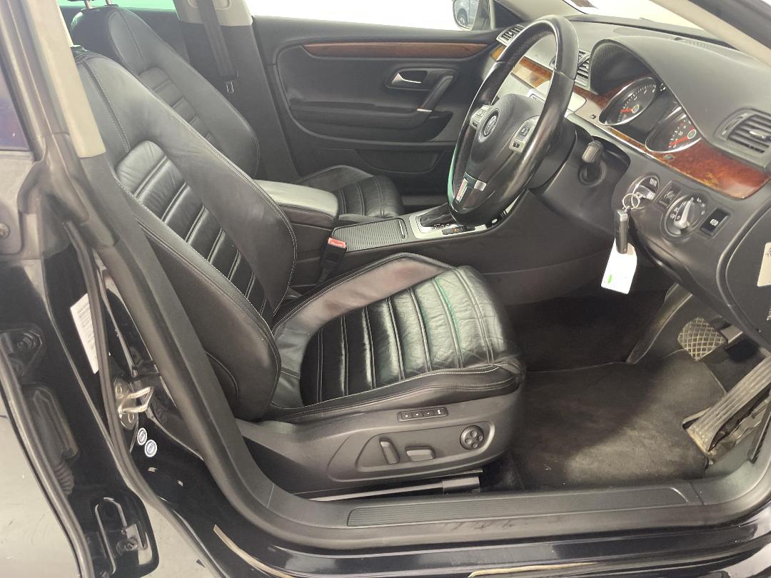 Photo '16' of Volkswagen Passat