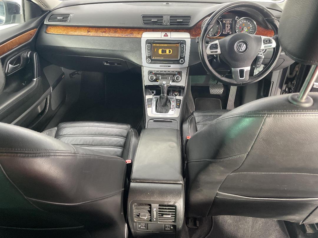 Photo '18' of Volkswagen Passat