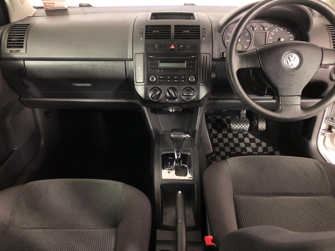 Photo '17' of Volkswagen Polo