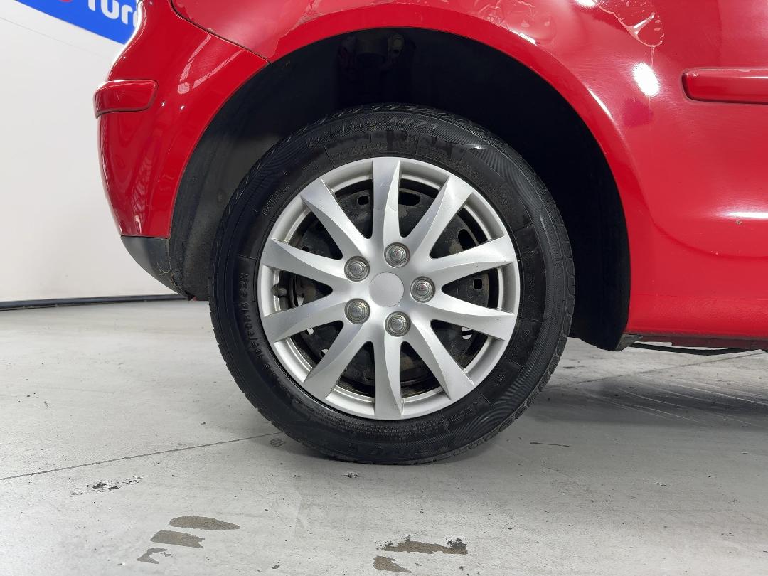 Photo '12' of Volkswagen Polo