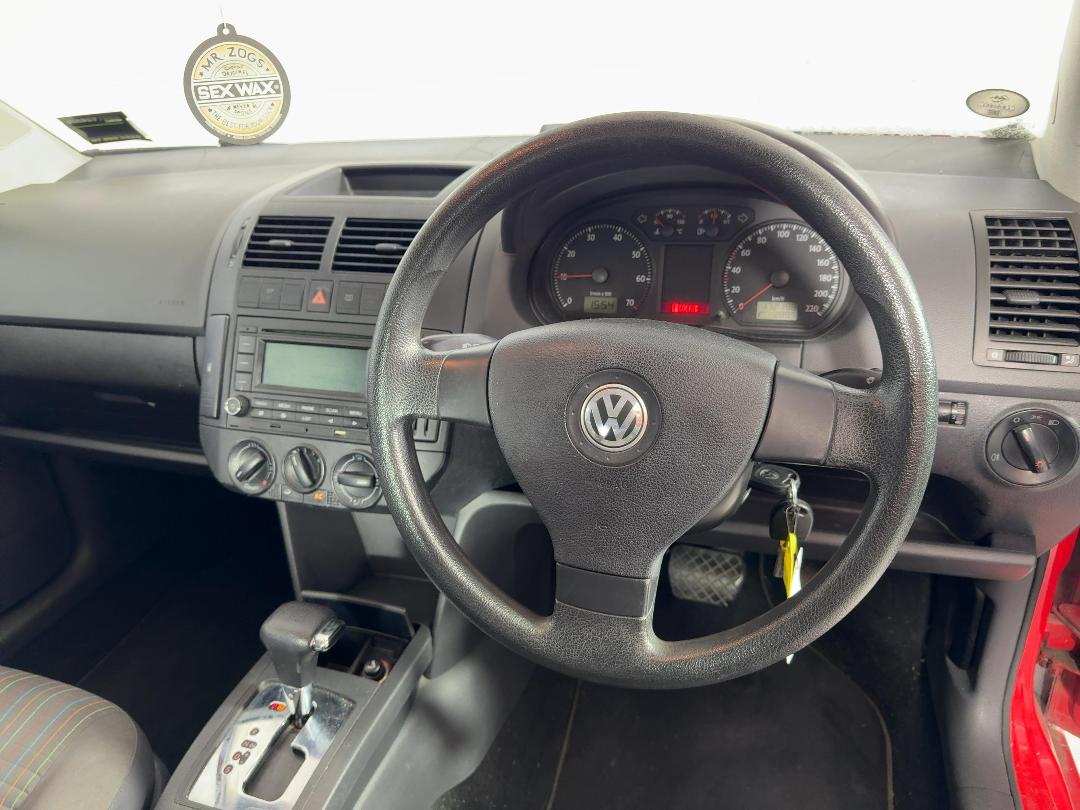 Photo '17' of Volkswagen Polo