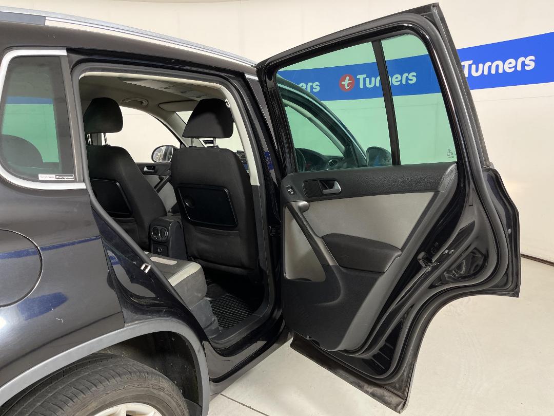 Photo '19' of Volkswagen Tiguan