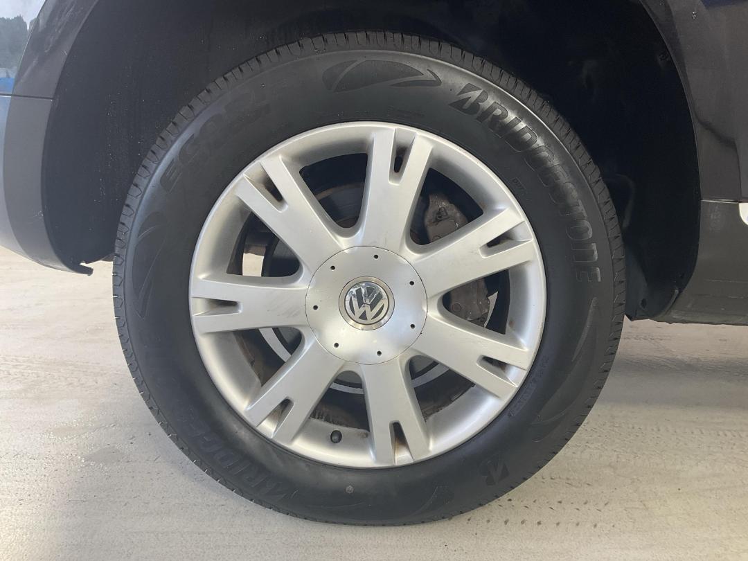 Photo '12' of Volkswagen Touareg