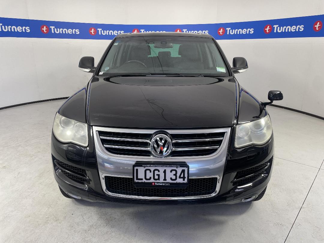 Photo '2' of Volkswagen Touareg Photo '2' of Volkswagen Touareg