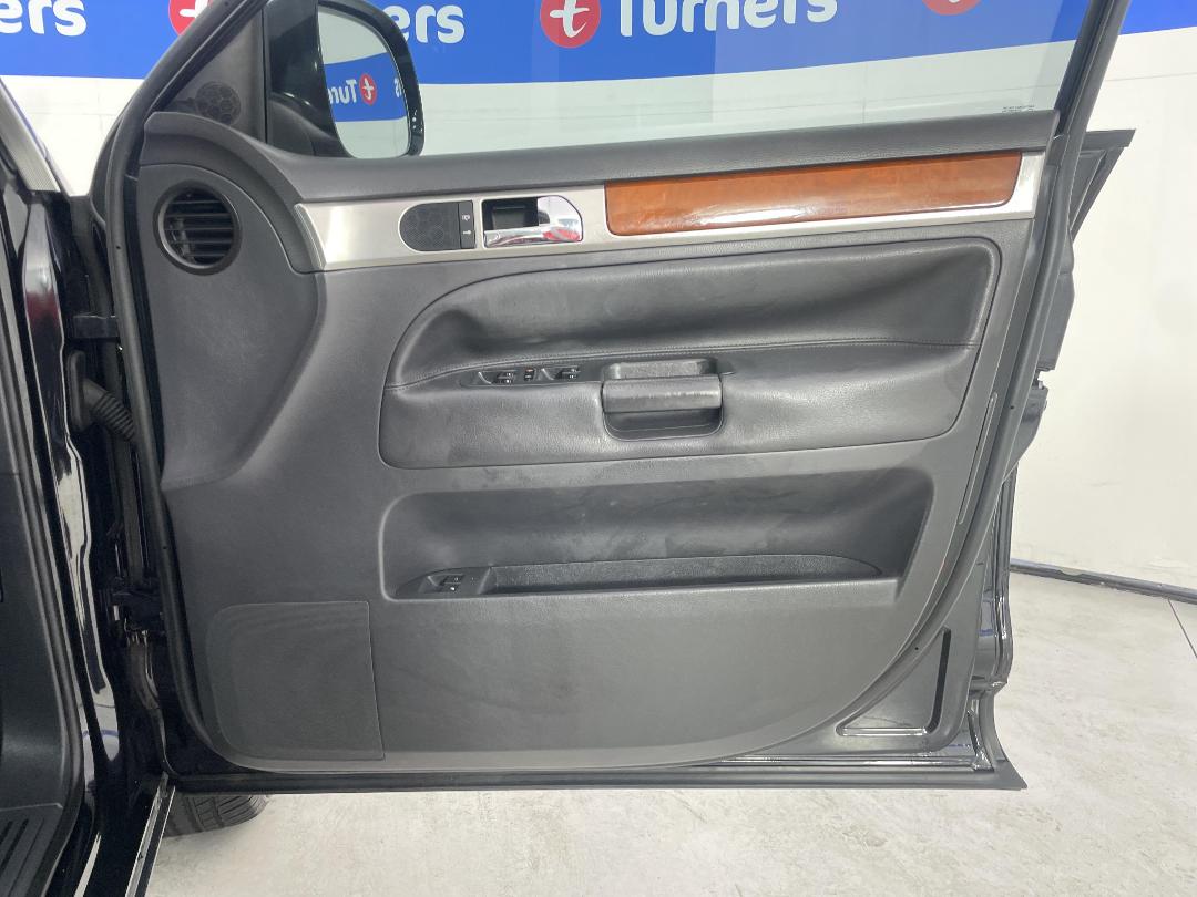 Photo '15' of Volkswagen Touareg Photo '15' of Volkswagen Touareg