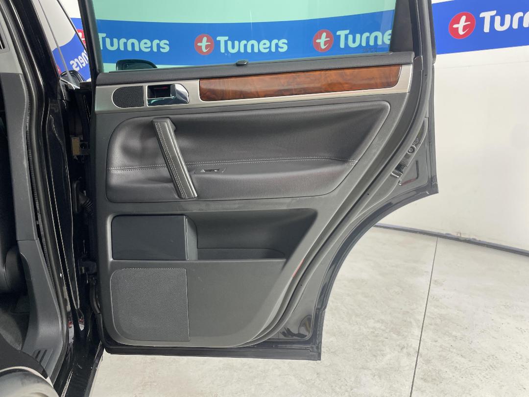 Photo '19' of Volkswagen Touareg Photo '19' of Volkswagen Touareg