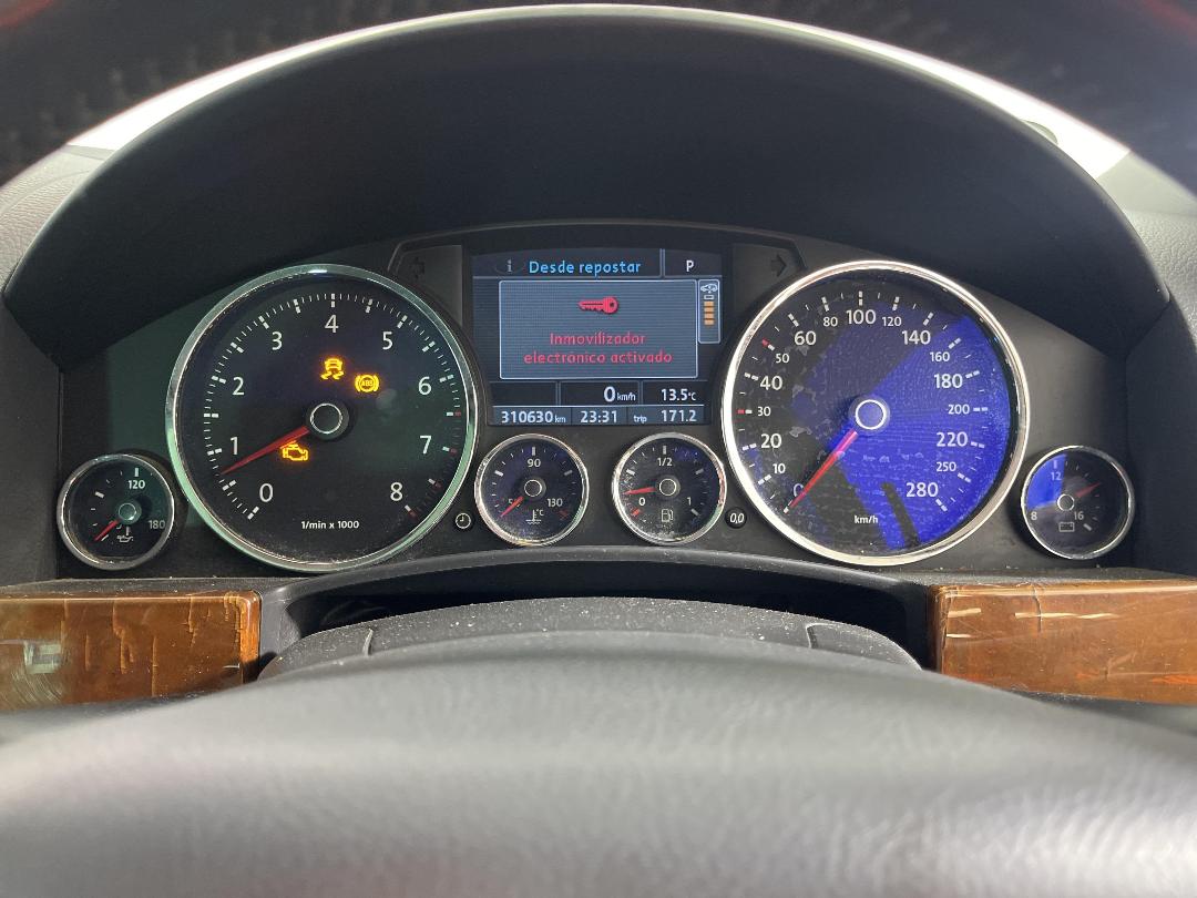 Photo '19' of Volkswagen Touareg 4.2 V8 Airsas