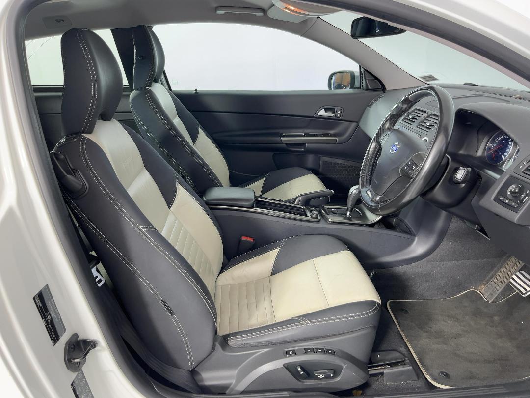 Photo '16' of Volvo C30