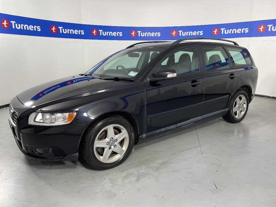 Photo '4' of Volvo V50