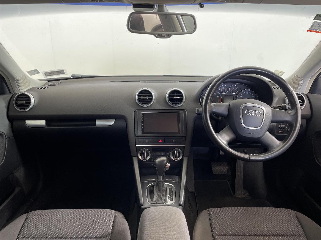 Photo '17' of Audi A3 Photo '17' of Audi A3