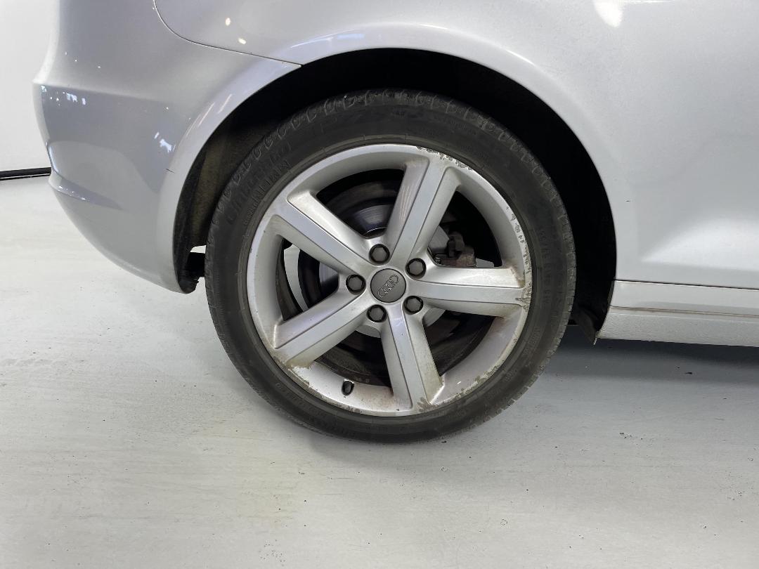 Photo '10' of Audi A3 Cabriolet T FSI Photo '10' of Audi A3 Cabriolet T FSI