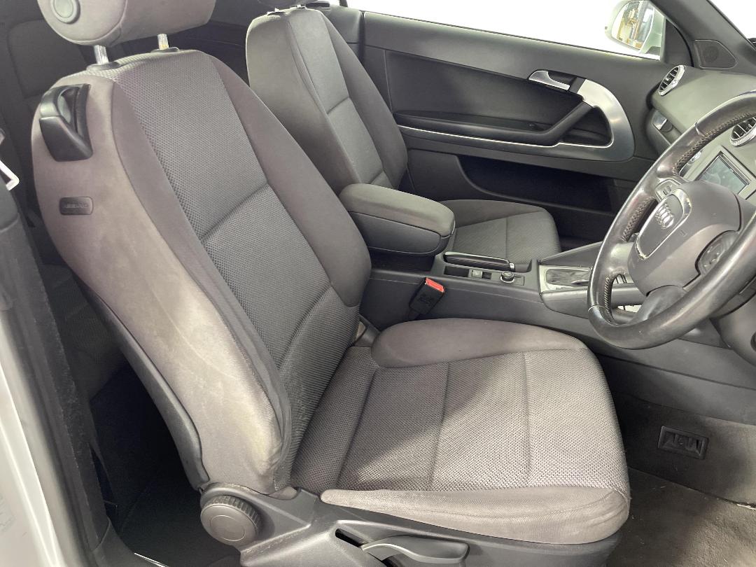 Photo '14' of Audi A3 Cabriolet T FSI Photo '14' of Audi A3 Cabriolet T FSI