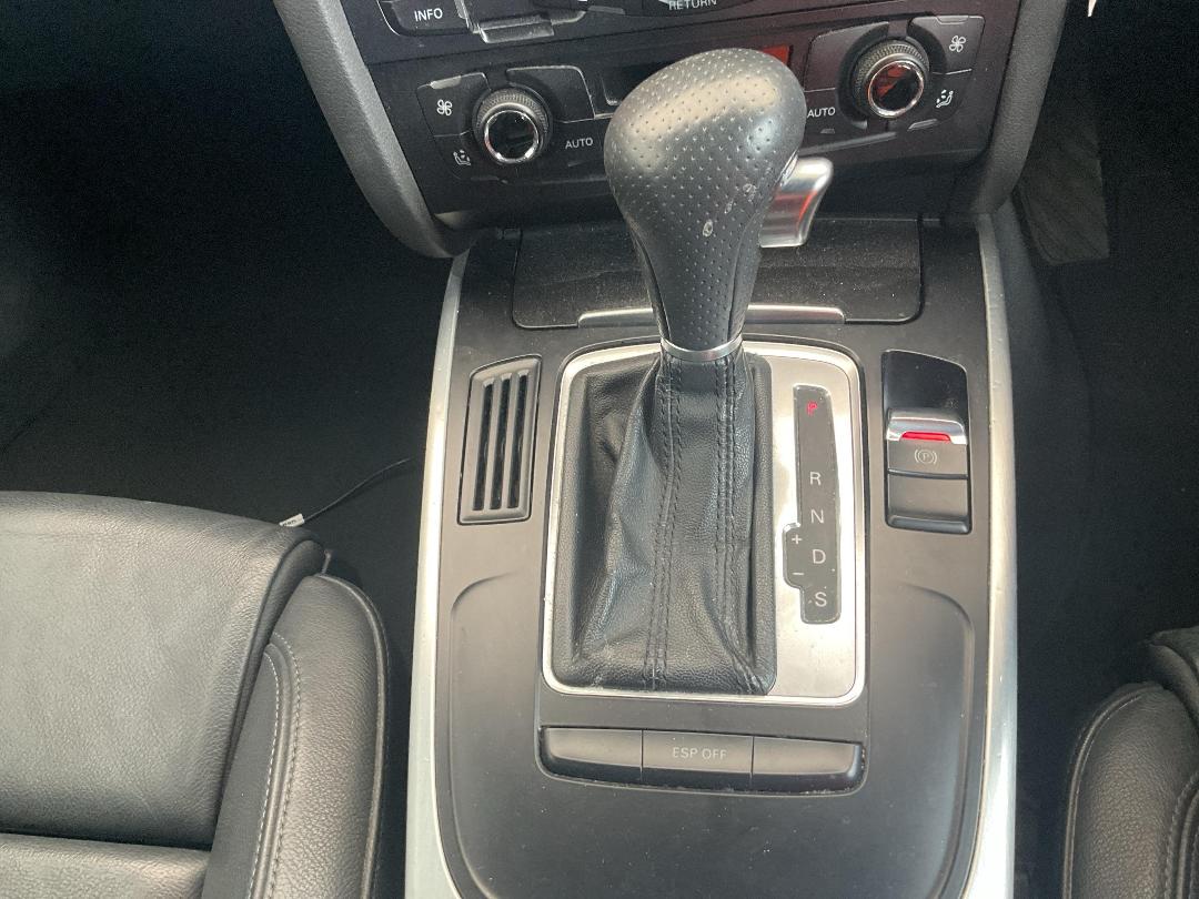 Photo '12' of Audi A4 T FSI Multi AV Photo '12' of Audi A4 T FSI Multi AV