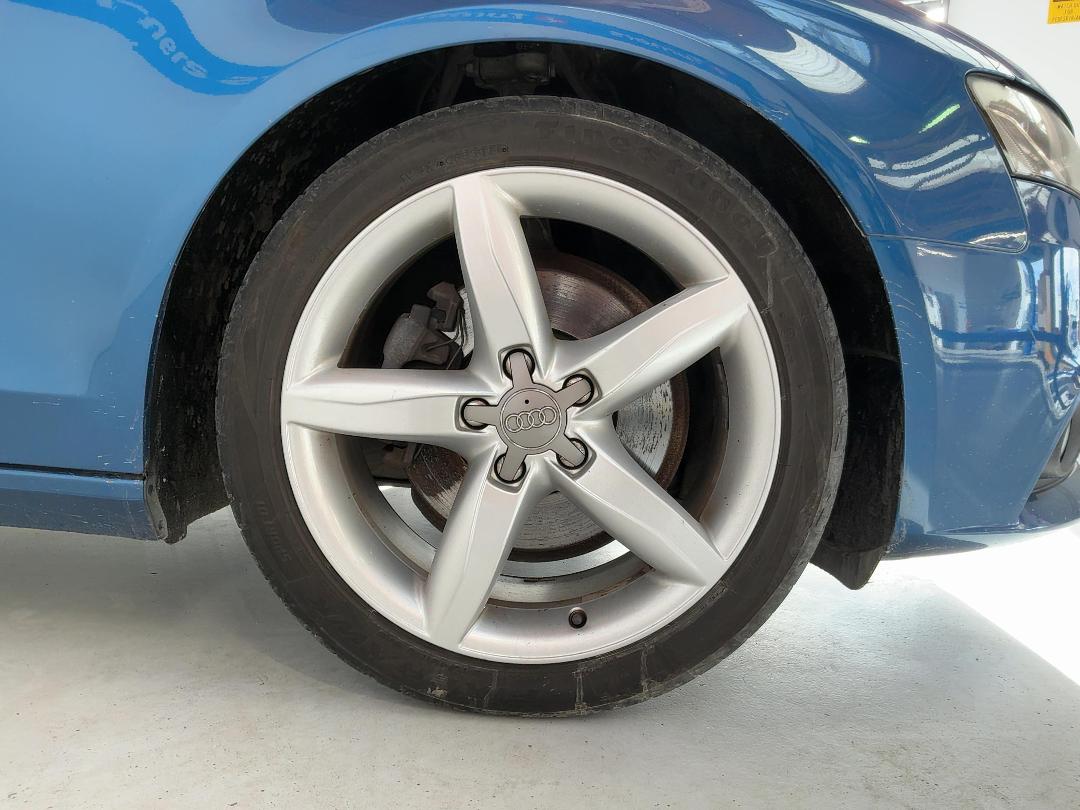 Photo '9' of Audi A4