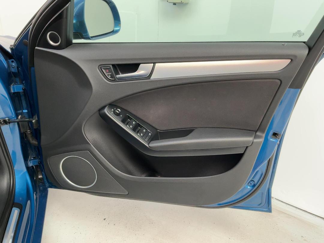 Photo '15' of Audi A4