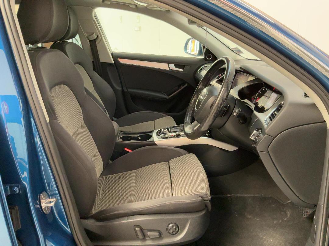 Photo '16' of Audi A4