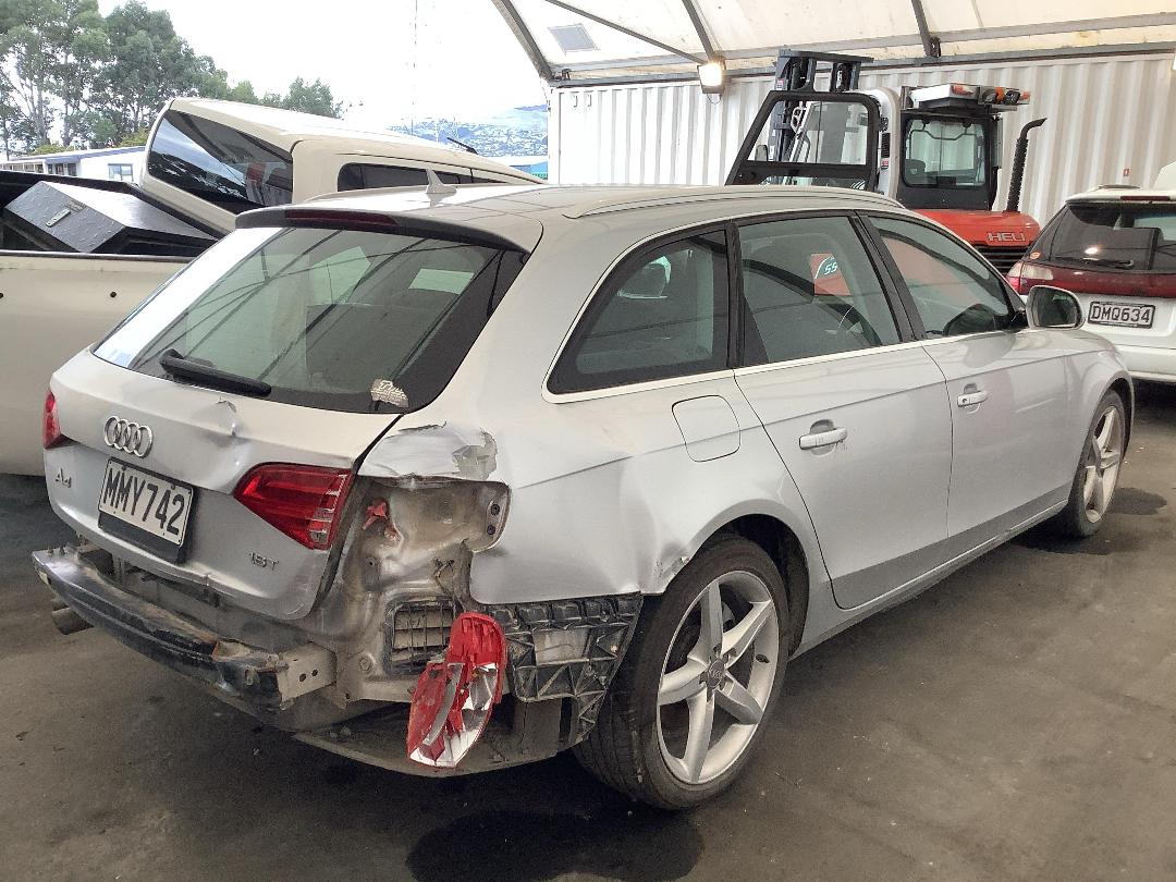 Photo '4' of Audi A4 Photo '4' of Audi A4