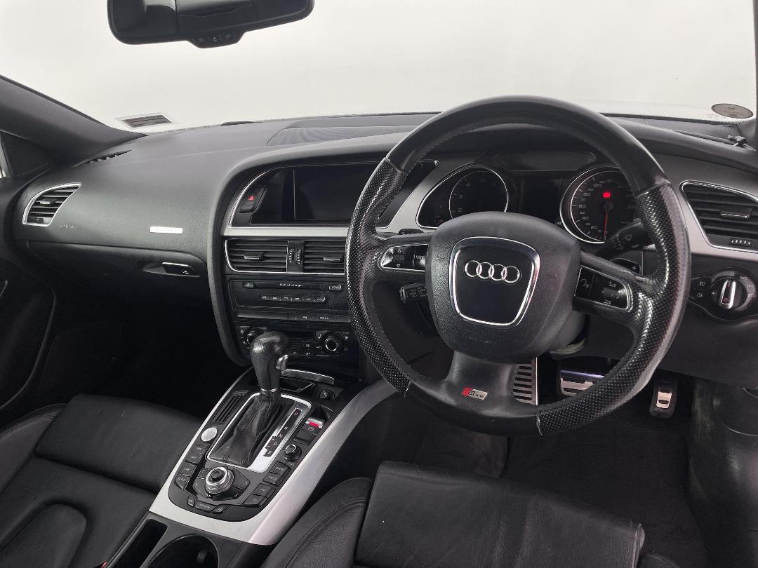 Photo '17' of Audi A5