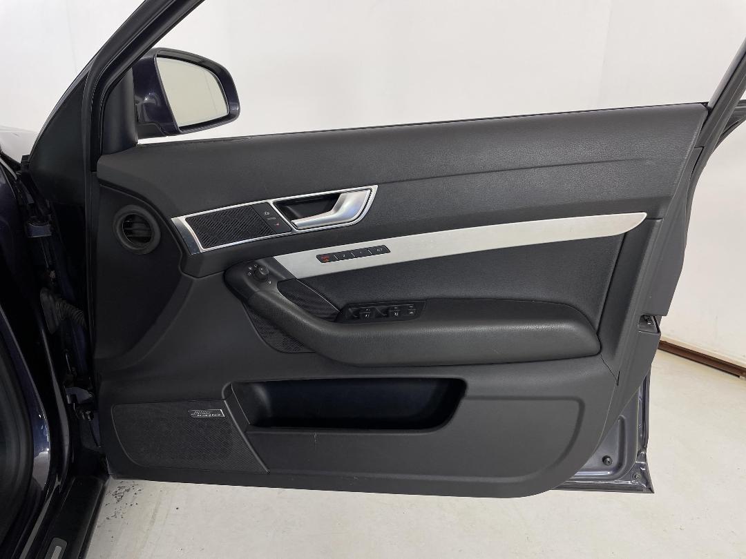 Photo '15' of Audi A6 Photo '15' of Audi A6